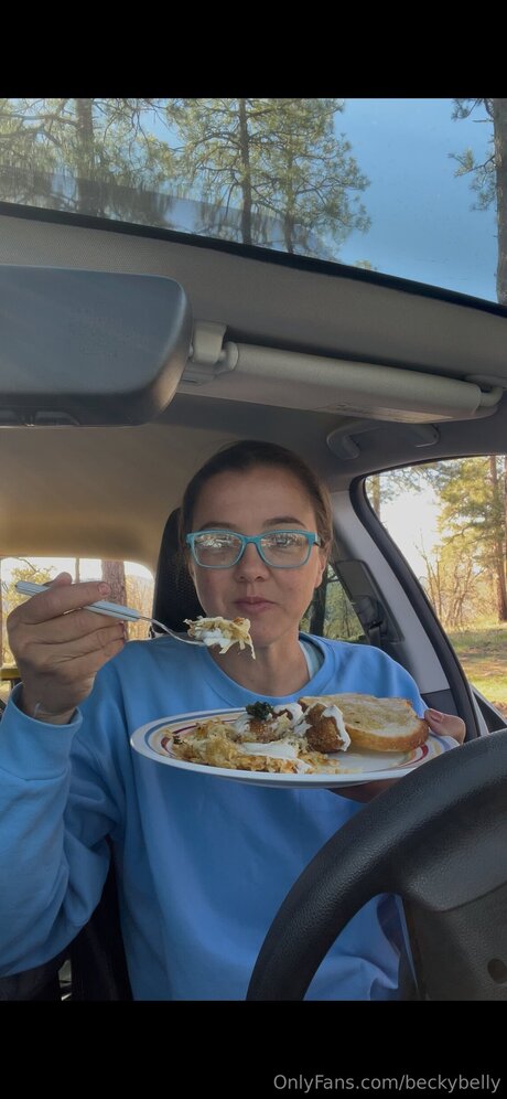 Beckybelly beste top fotos