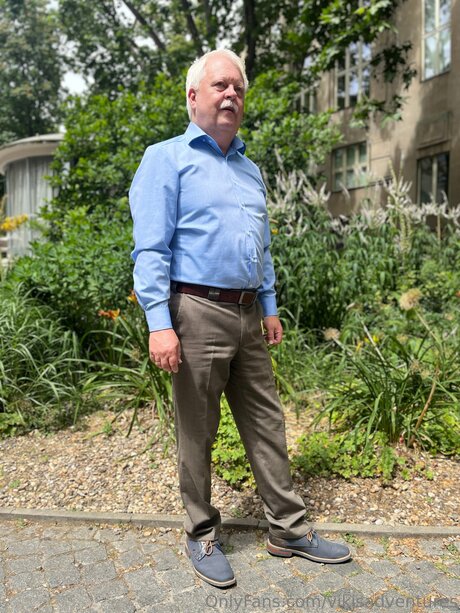 Vikisadventures pornostar archiv