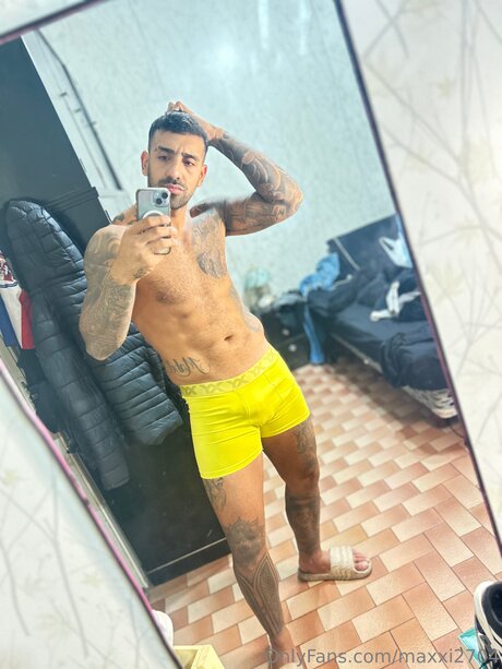 Maxxi2704 erotische hd galerien