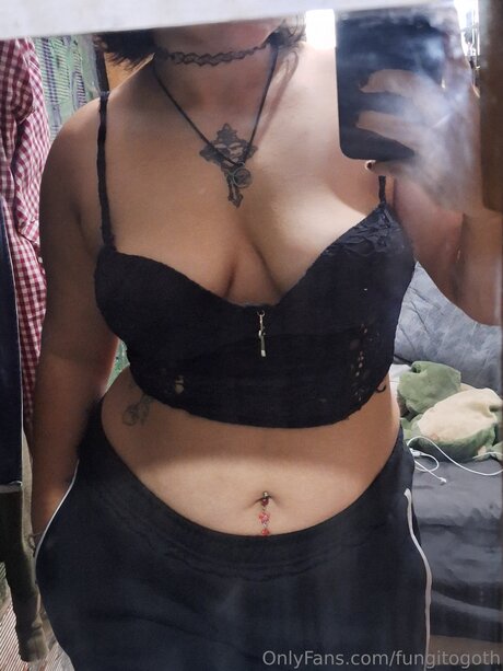 Fungitogoth sexy pornostar fotos