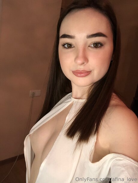 Afina Love model hübsche galerien