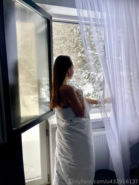 Arinaarina erotische exklusive foto