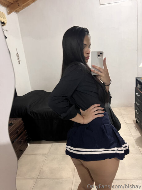 Bishay schauspielerin nackte foto