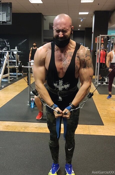 Axelgarciafree pornographische pornostar bild
