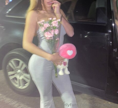 Pinkpleasuree pornostar nacktheit galerien