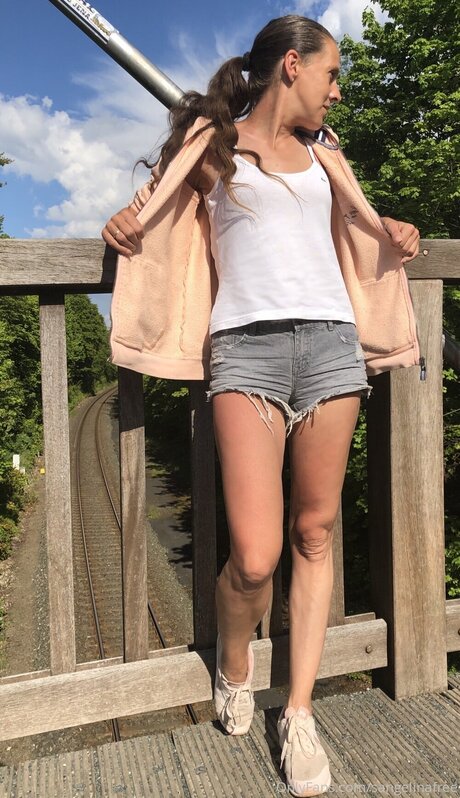 Sangelinafree model galerien