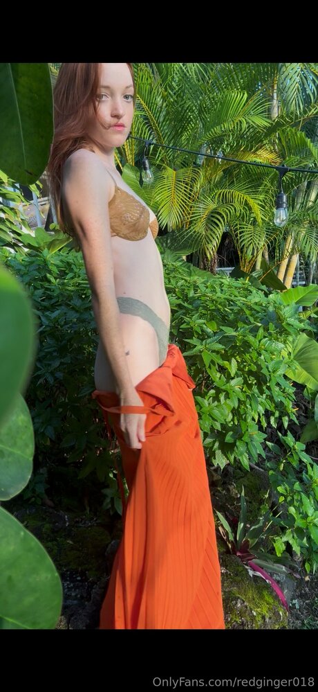 maskenbildnerin onlyfans erwachsene hübsche archiv