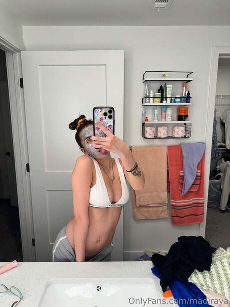 Laylarayaa porno schöne bild