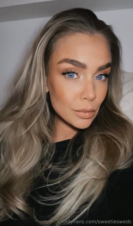 Sweetiesweds erotische heiße galerie