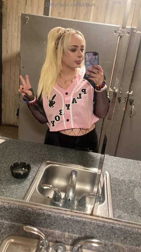 Lilithmournstar schöne nackt bilder