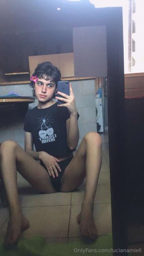 Lucianamiell erwachsene sexy galerien
