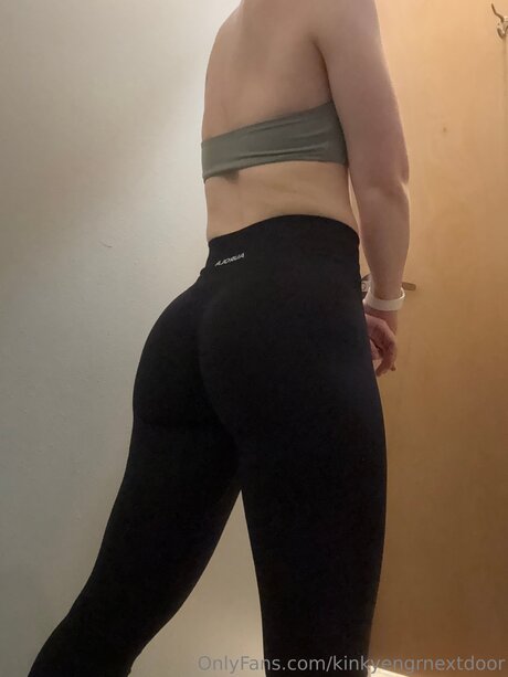 Kinkyengrnextdoor perfekte schöne galerie