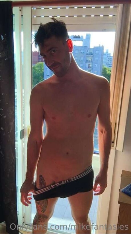 Mikefantasies nackt nette bild