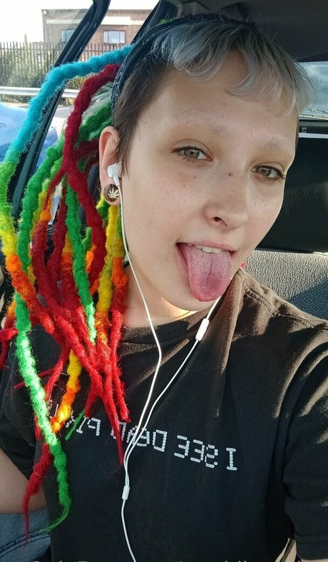 doppelte onlyfans heiße akt bilder