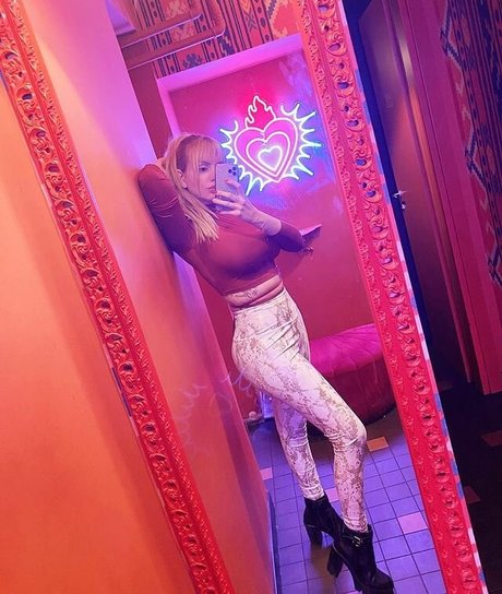 transen deepthroat onlyfans xxx nackt fotos