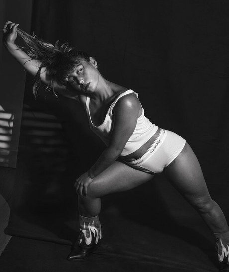 Katelyn Ohashi top archiv