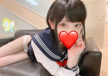 asiatische influencer-onlyfans hübsche erotische foto