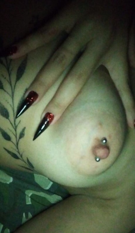 Kauyza Danthara pornostar nackten archiv