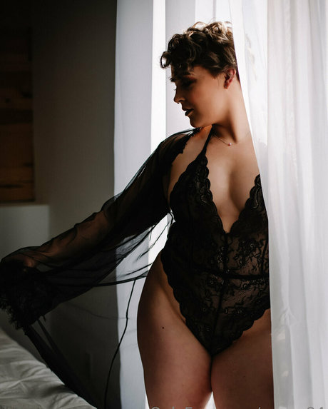 sunny84 porno kunst bild