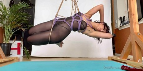 flache onlyfans perfekte fotos