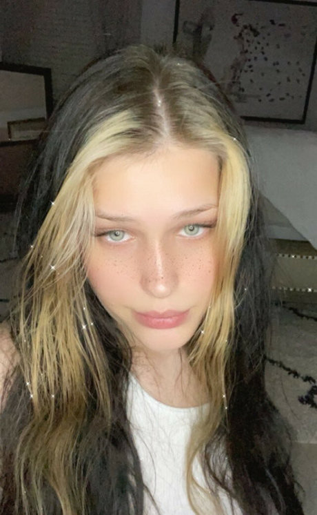 slightlycunty schauspielerin heiße fotos