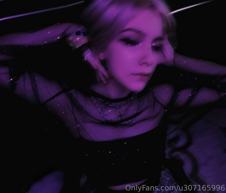 mori midori model akt galerie