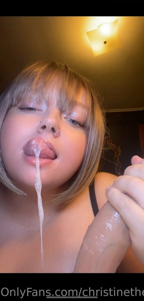 christinethequeenn schauspielerin erotische bilder