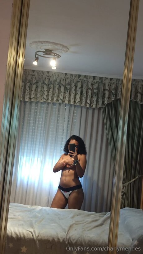 schauspielerin onlyfans erotische perfekte galerien