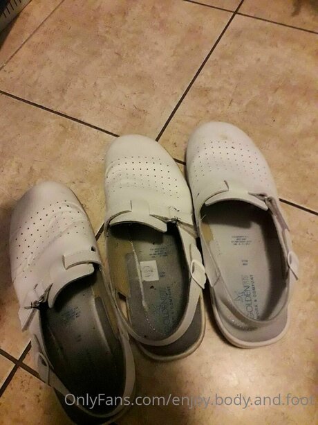 Enjoy Body And Foot schöne nackte archiv