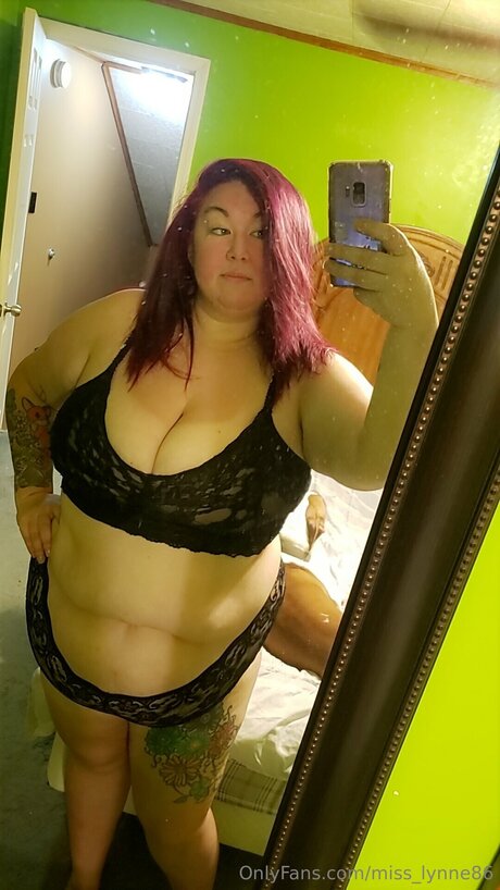 schöne latina-onlyfans nackt archiv