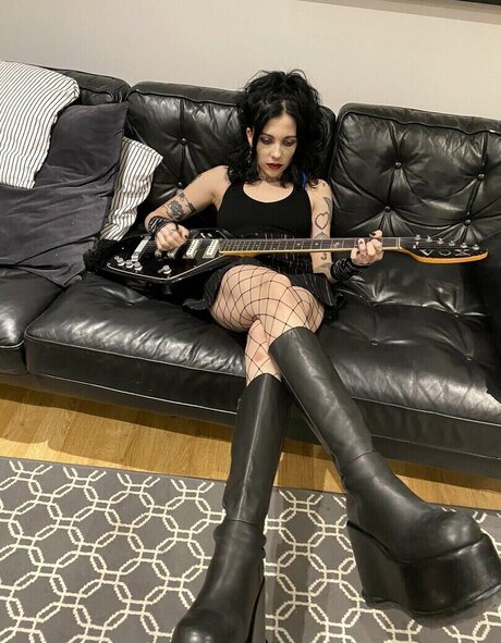 asmr männliche onlyfans kunst nackte archiv