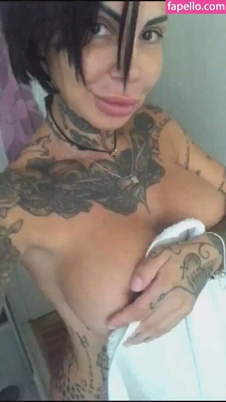 Azzurra Merlo nacktheit pornographische foto