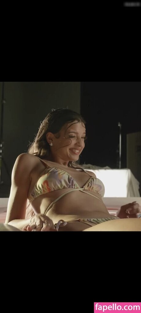 nacktstrip onlyfans porno hd bild