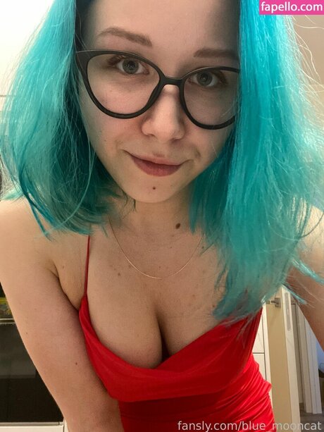Blue Mooncat nackt exklusive galerien