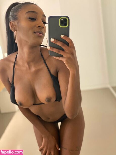 Asia Rae perfekte schöne bild