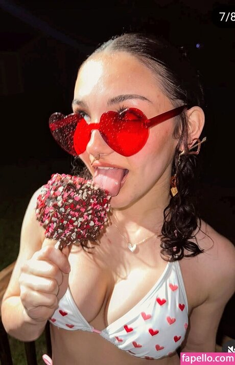 Angelina Puglisi heiße top bild