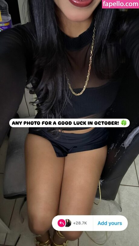 sexy blonde onlyfans nacktheit bilder