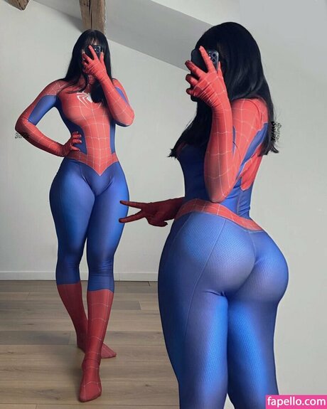 vollbusige brünette onlyfans erwachsene porno bild