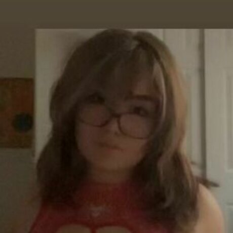 sacrificiala model nackten bilder