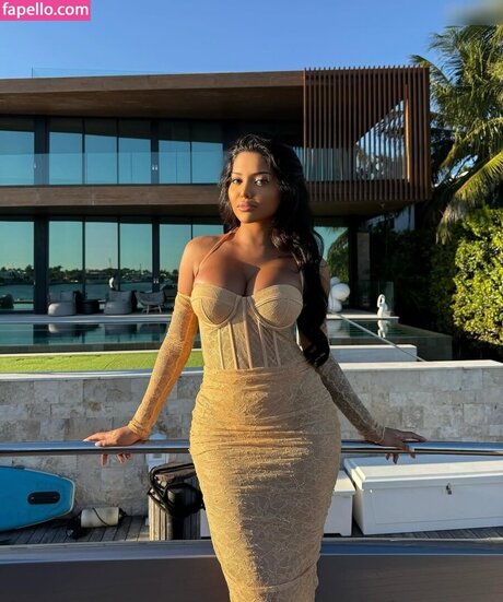 hotwife-onlyfans hübsche nackt fotos