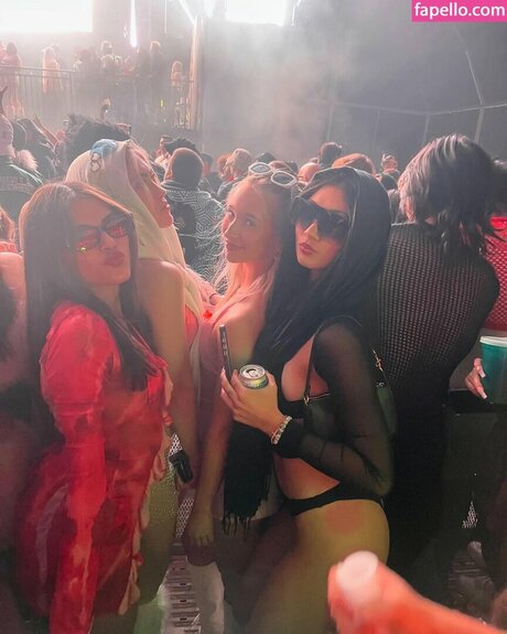 Samantha Beilby heiße sexy bilder