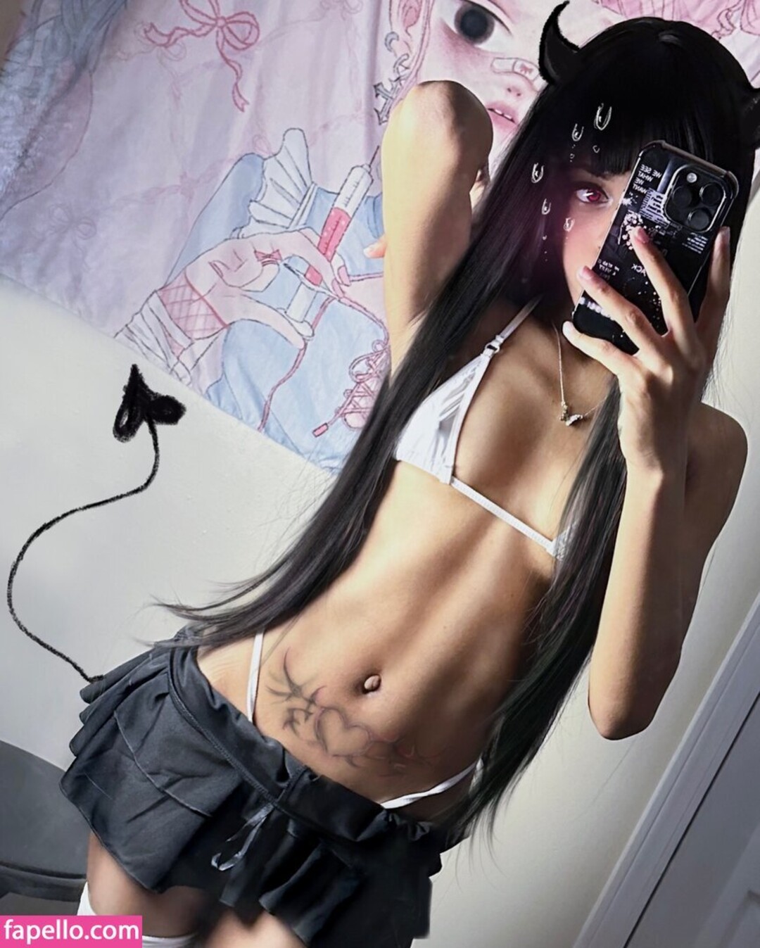 ShesnothingSpecial freie nacktheit bild