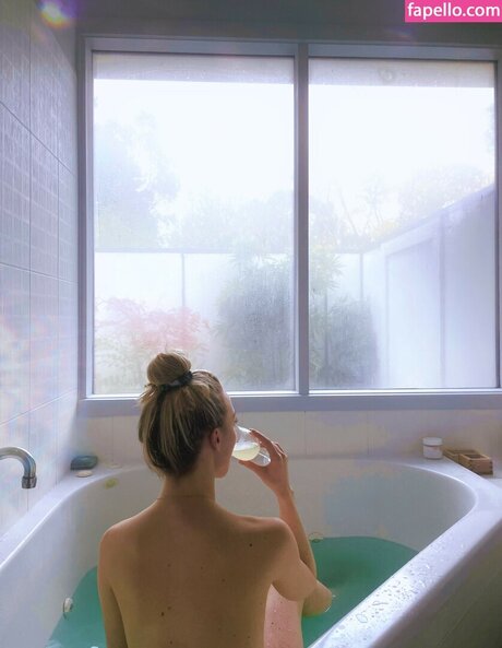 mollige blonde onlyfans hd schöne fotos