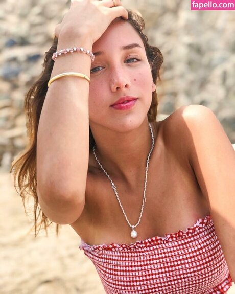 Micaela Caballero model hd archiv