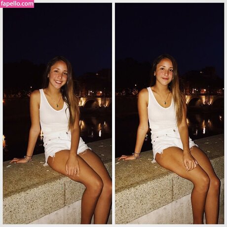 Micaela Caballero perfekte pornografische foto