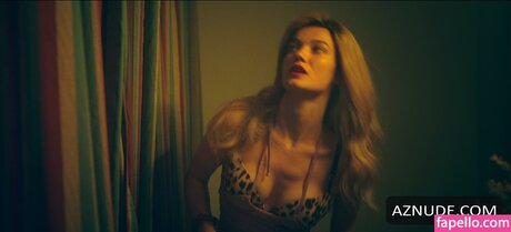 P nar Deniz xxx kostenlose bild