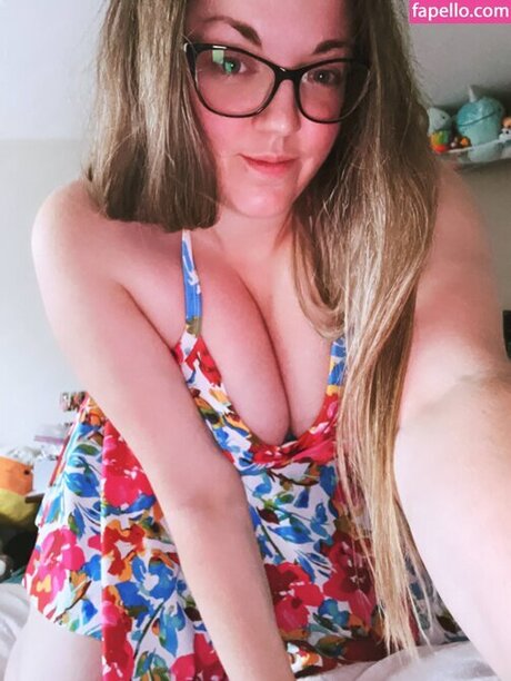 annamt1992 hübsche pornographische galerie