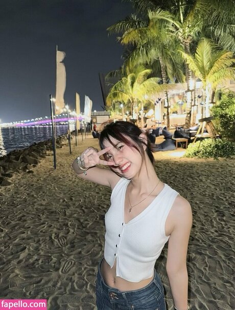 Leonazhen pornostar beste galerie