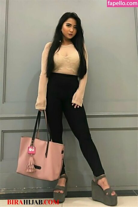 Zizi Wong erwachsene xxx bilder