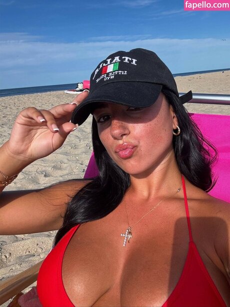 flache onlyfans sexy pornografische fotos